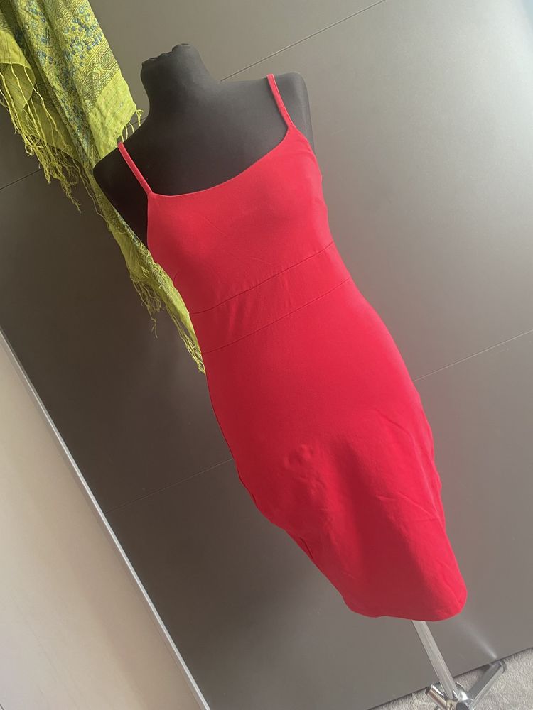 Śliczna, Czerwona, dopasowana sukienka, 10