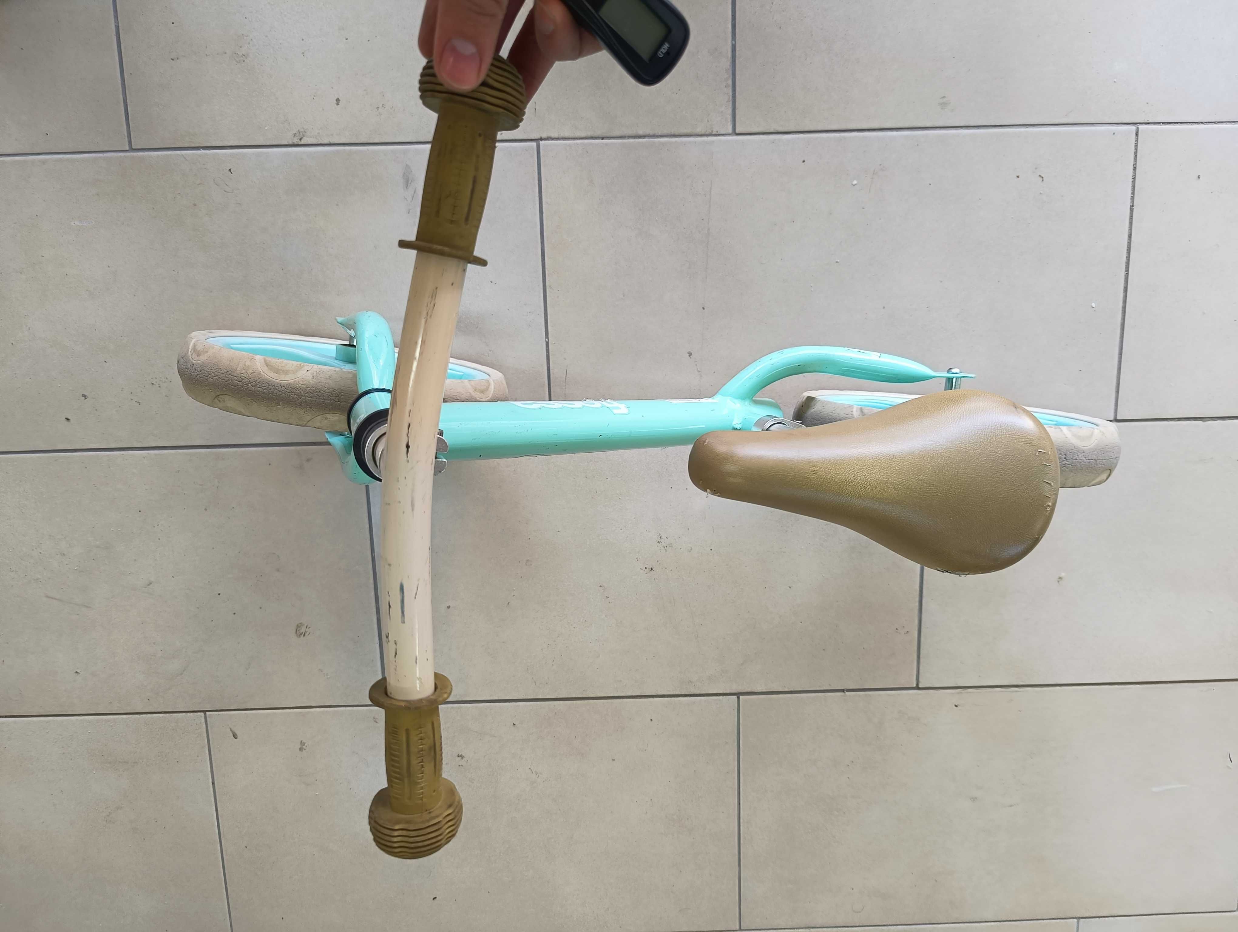 Rowerek biegowy miętowy super lekki 2.16kg fjessa grande