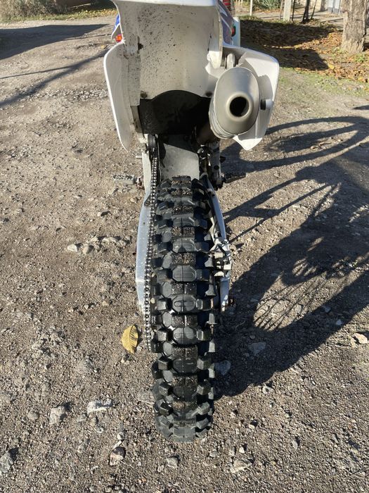 Продаю ямаху Yz450f