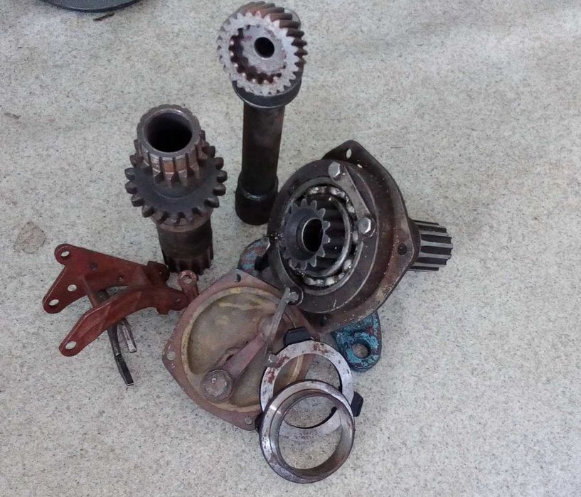 Кронштейн отводки ЮМЗ,  запчастини та комплектуючі