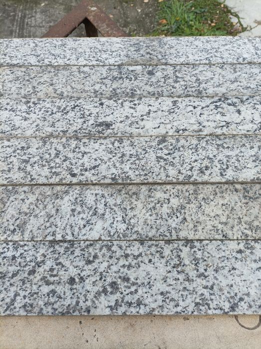 Cokoliki granitowe gr.2 cm