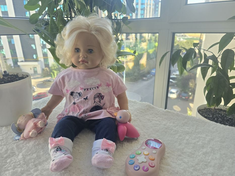 Лялька-пупс "Моє маленьке сонечко"/ Little Sunshine" Zapf Creation
 Li