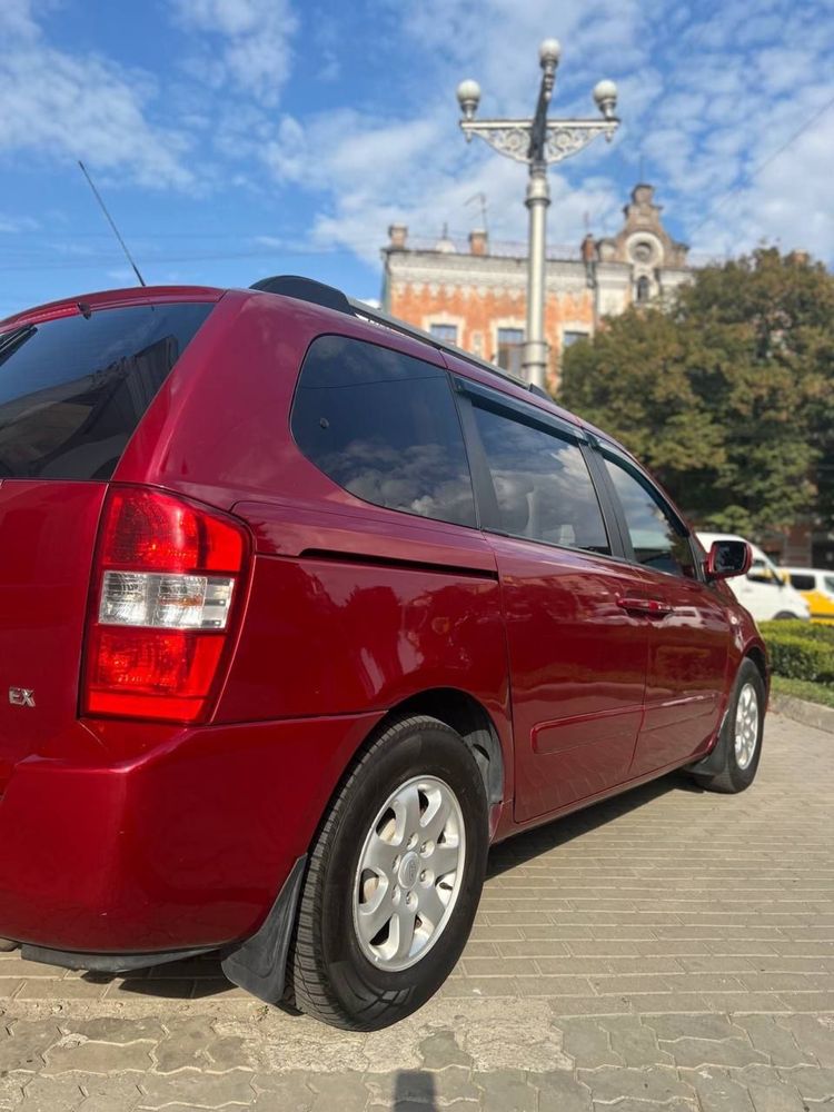 Kia Carnival 7 мест