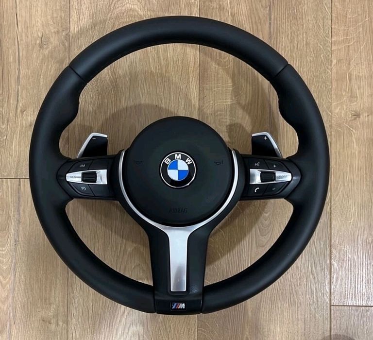Volante com Patilhas BMW Pack M Série 5 F10 F11 e Serie 6