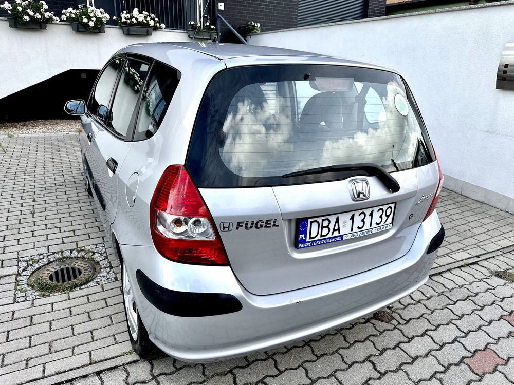 Śliczna honda jazz 1.3 145 tys km klimatyzacja zadbana !