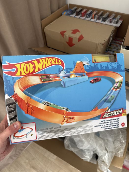 Різні треки Hot Wheels, гарний стан