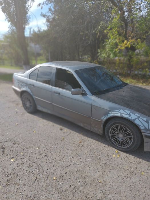Продам BMW E36 на 51 моторе