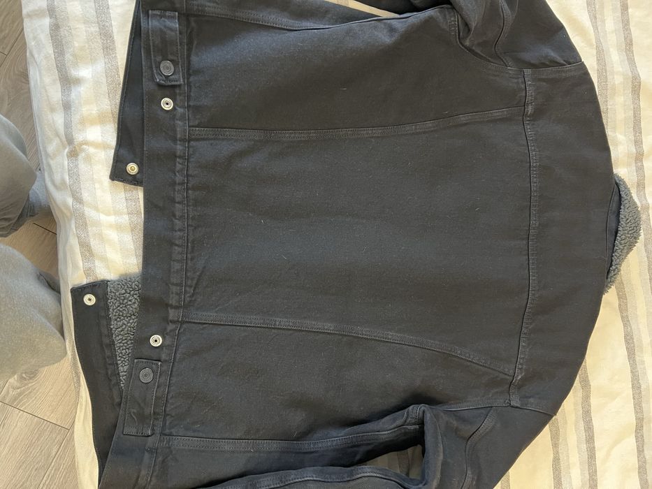 Levis sherpa trucker jacket