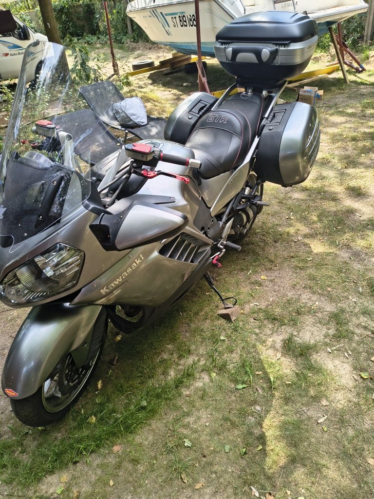 Kawasaki GTR 1400