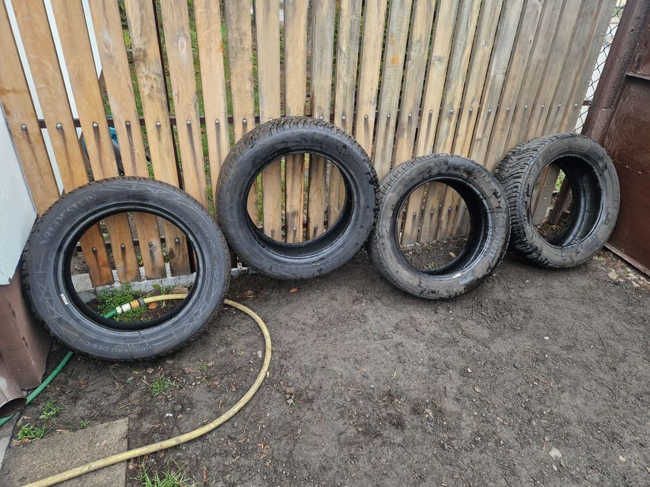 Opony zimowe 235/55/18