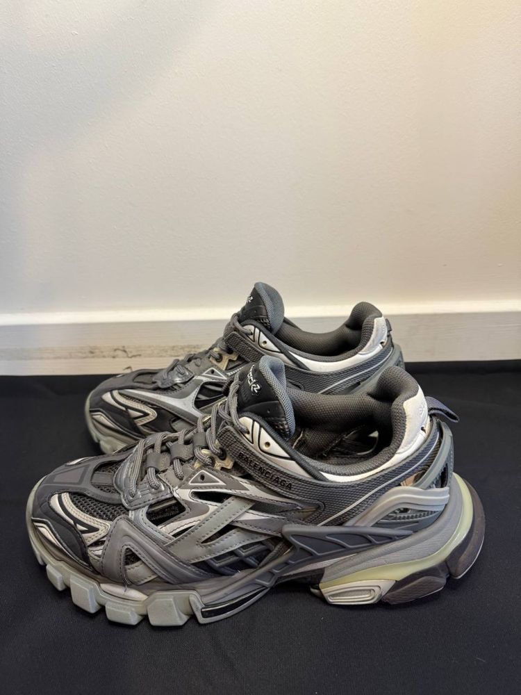 Balenciaga track 2
