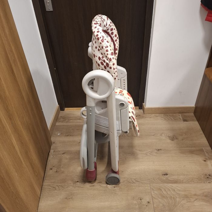 CHICCO Krzesełko do karmienia Polly Progres 5 Cherry