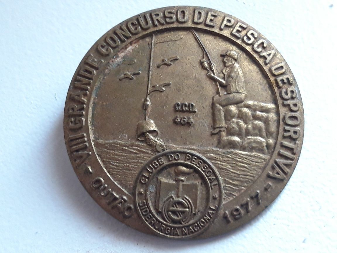 Pin pregadeira Pesca desportiva 1977 concurso siderugia nacional