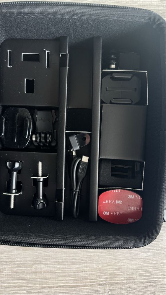 GoPro 11 Black Creator Edition + Extras