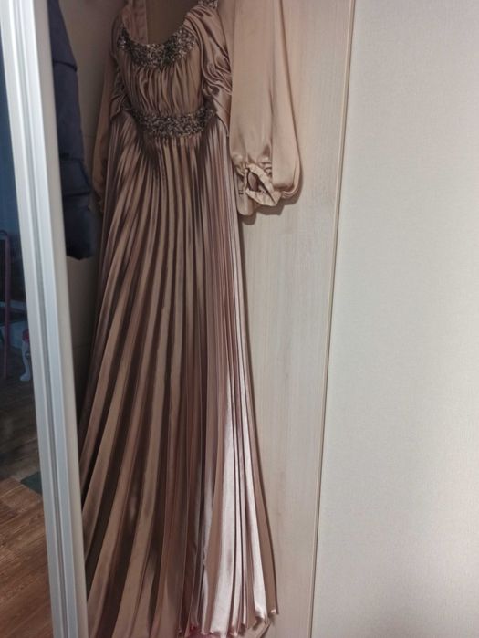 Платье плиссе выпускное свадебное 46-50р.