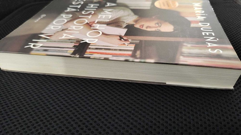 Livro A melhor história ainda está por vir - Autora Maria Dueñas