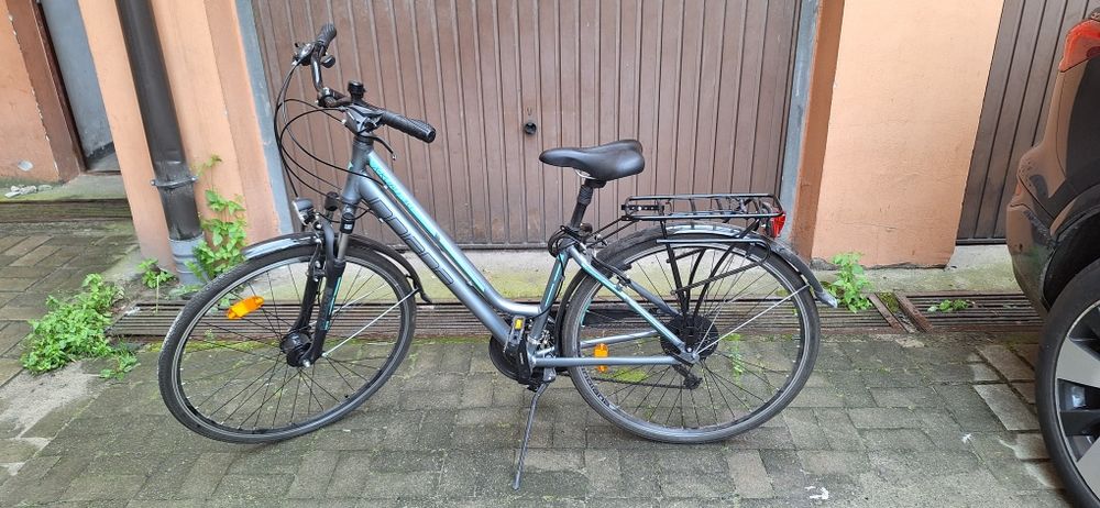 Rower trekkingowy INDIANA X-Road 3.0 D19 28 cali damski