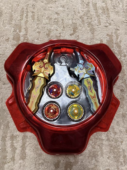 Бейблейд LSD 164, арена, 4 дзиґи, 2 запускачі, підсвічування