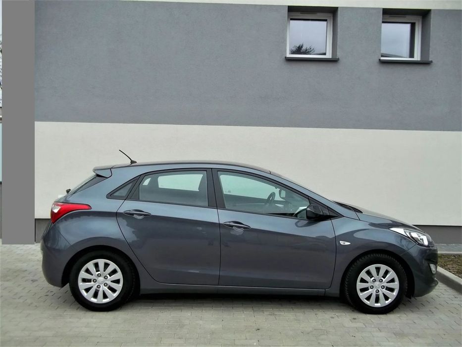 Hyundai I30 *1.6 CRDI* *Prywatny* SERWIS* SUPER STAN* *Doinwestowany* BEZ WKŁADU