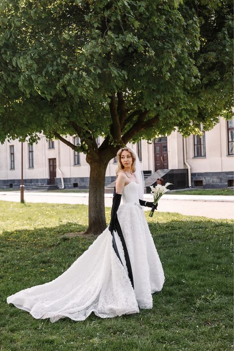 Sprzedam wyjątkową suknię ślubną – rozmiar 36