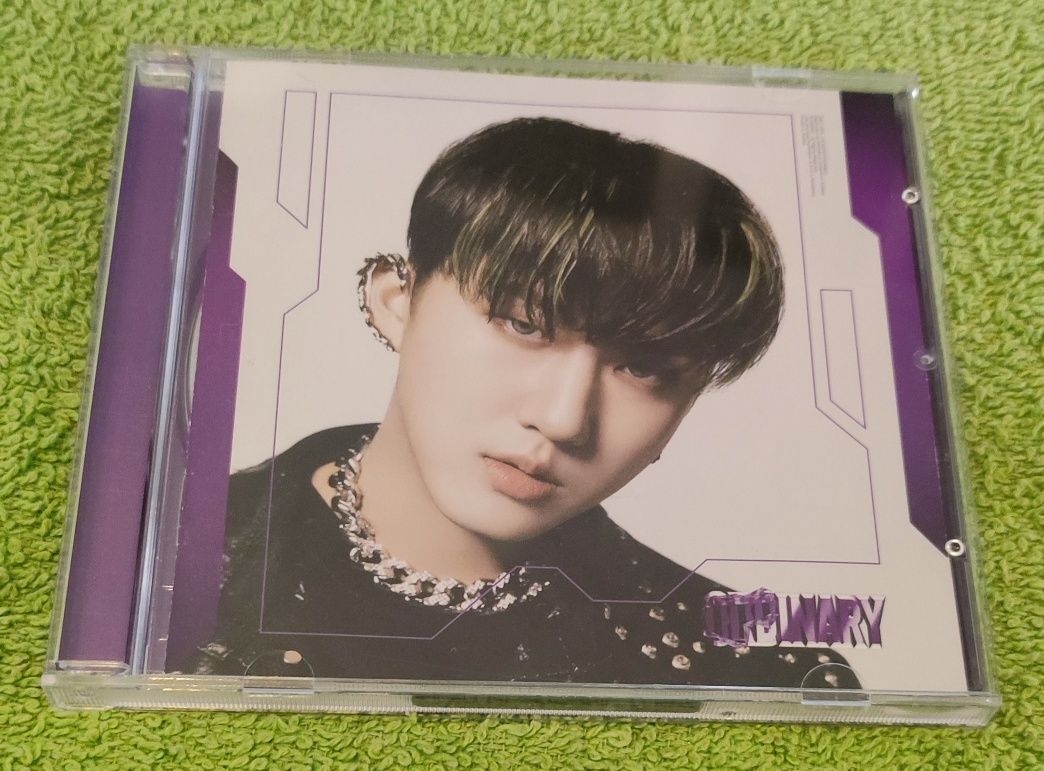 Stray Kids Oddinary small version 2 PC Changbin