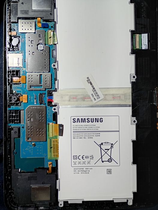 Планшет Samsung T530 не робочий