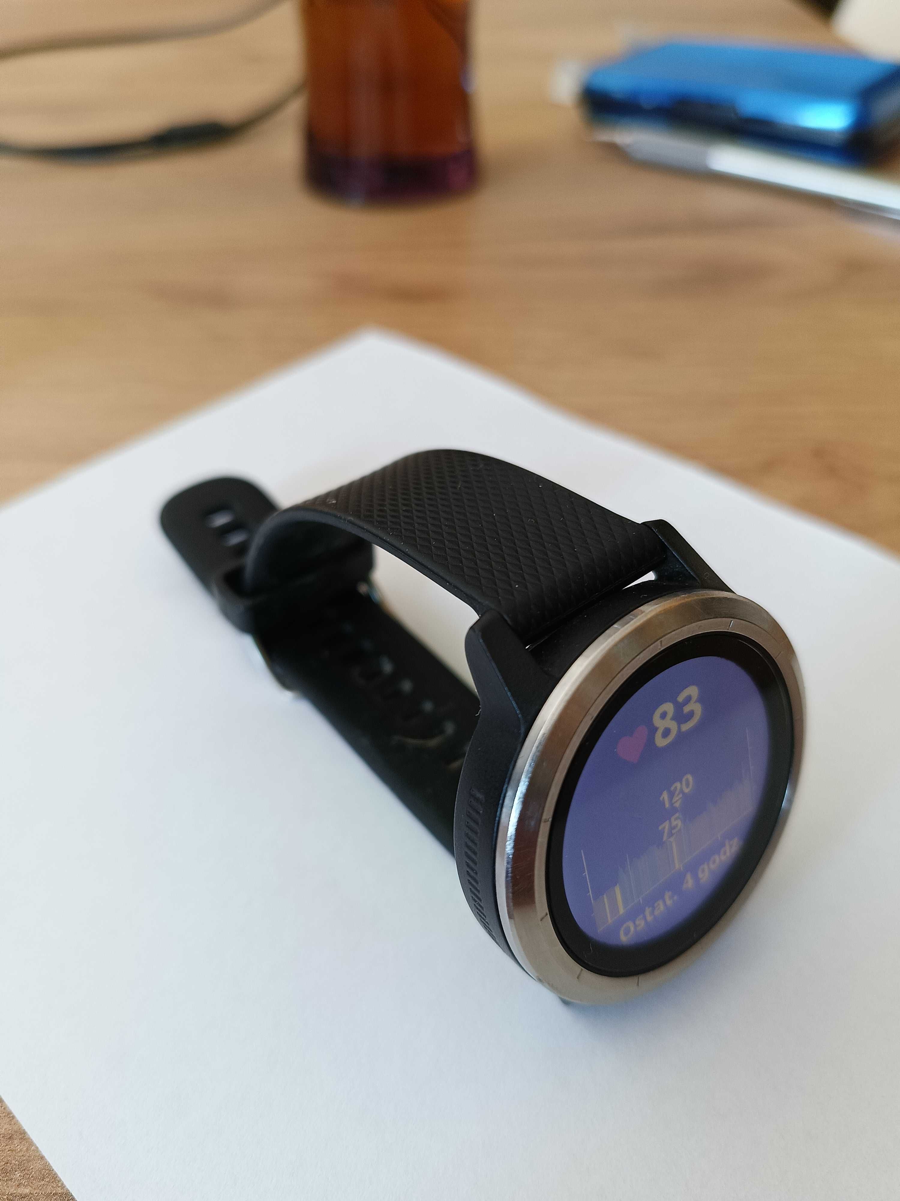 Garmin vivoactive 3