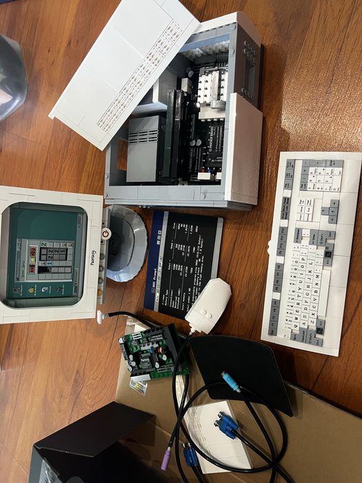 Конструктор как лего компьютер ретро