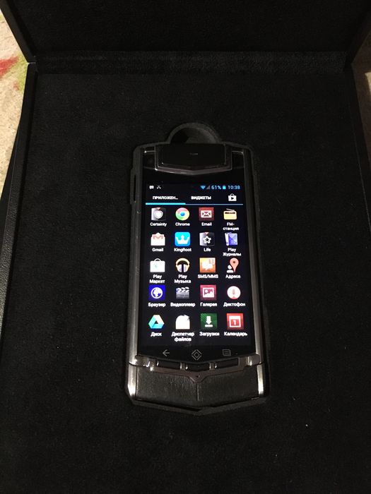 Телефон Vertu ti android