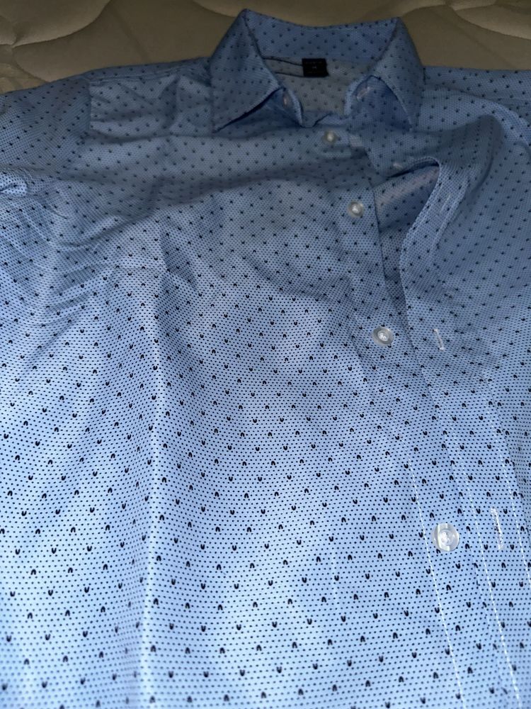Camisas novas sem uso preco pelas duas
