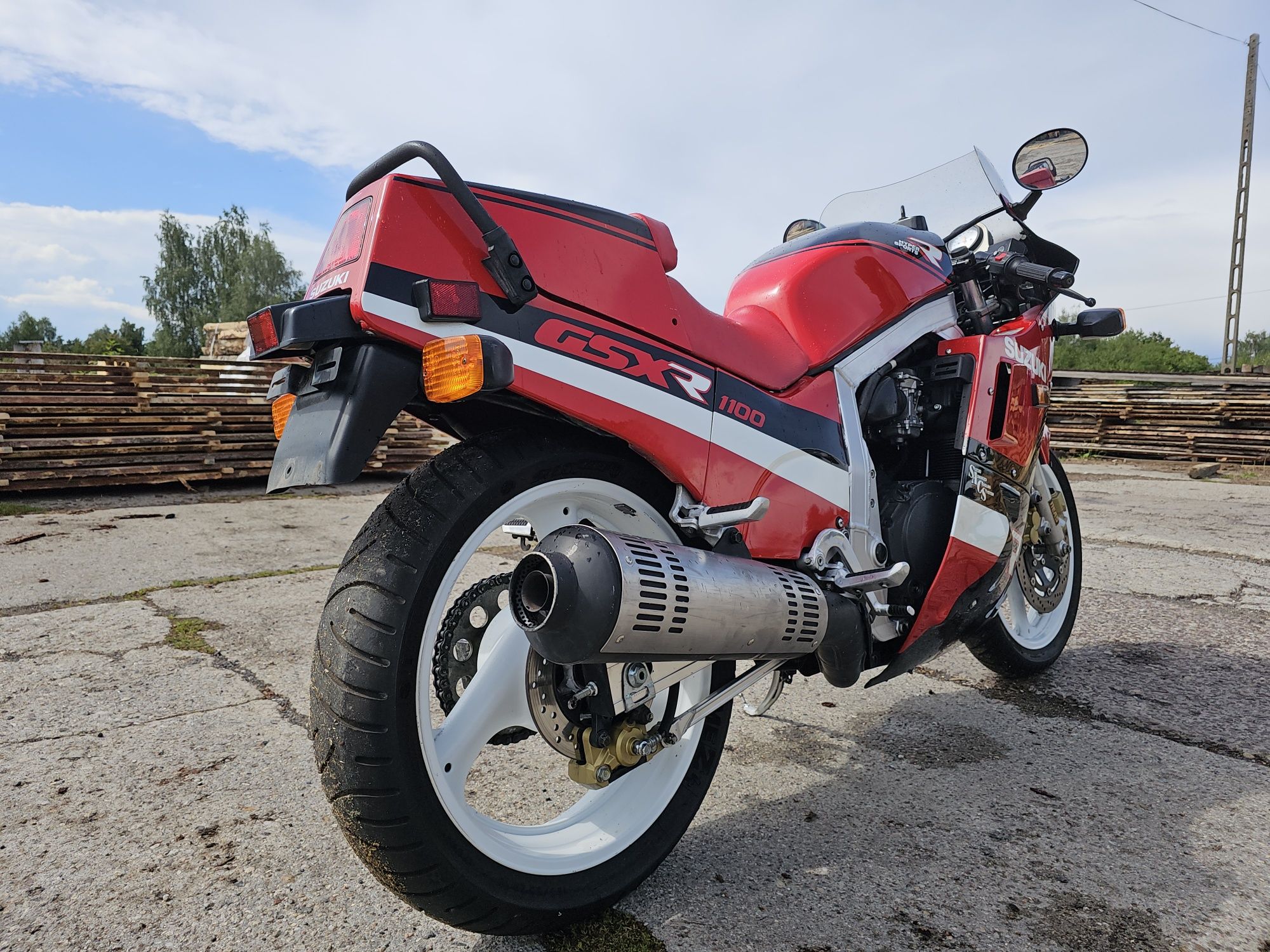 Suzuki Gsx-r1100 od 1 właściciela,  39 tys km sc28 zxr cbr