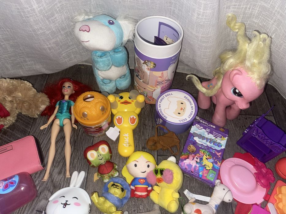 Продам пакет іграшок