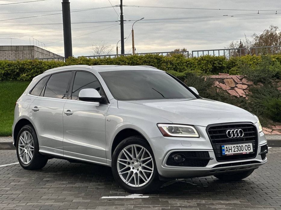 Audi Q5 3.0 S line
