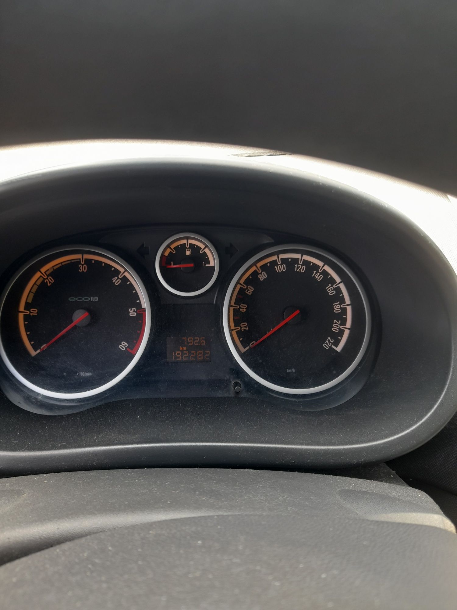 Sprzedam opel corsa d 1.3cdti