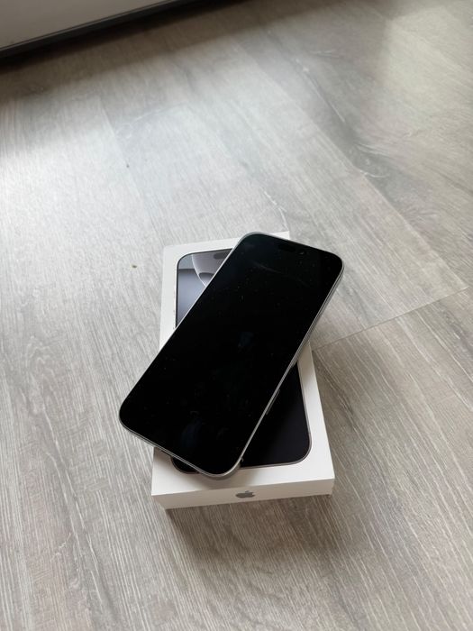 iPhone 16 Pro Max 1TB biały tytan