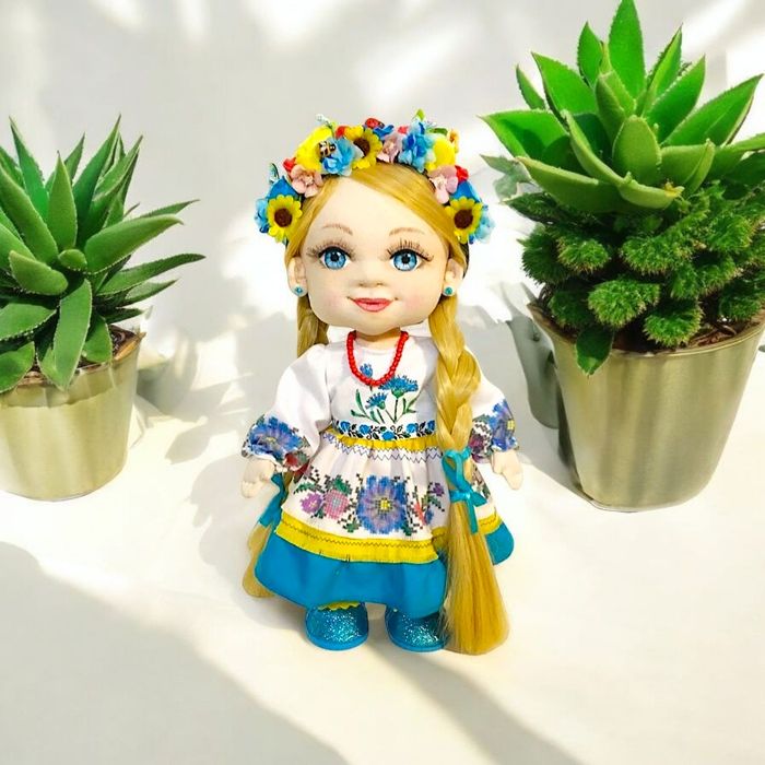 Кукла, лялька україночка
