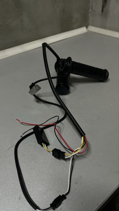 Продам підігрів ручок на мотоцикл