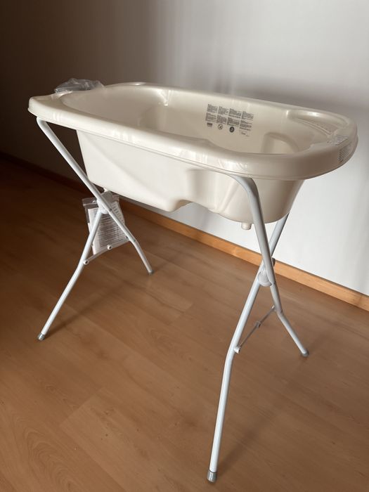 Banheira com suporte para bebe