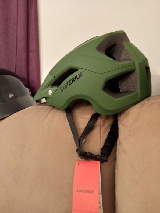 Capacetes Bicicleta+ Variedade. Oportunidades