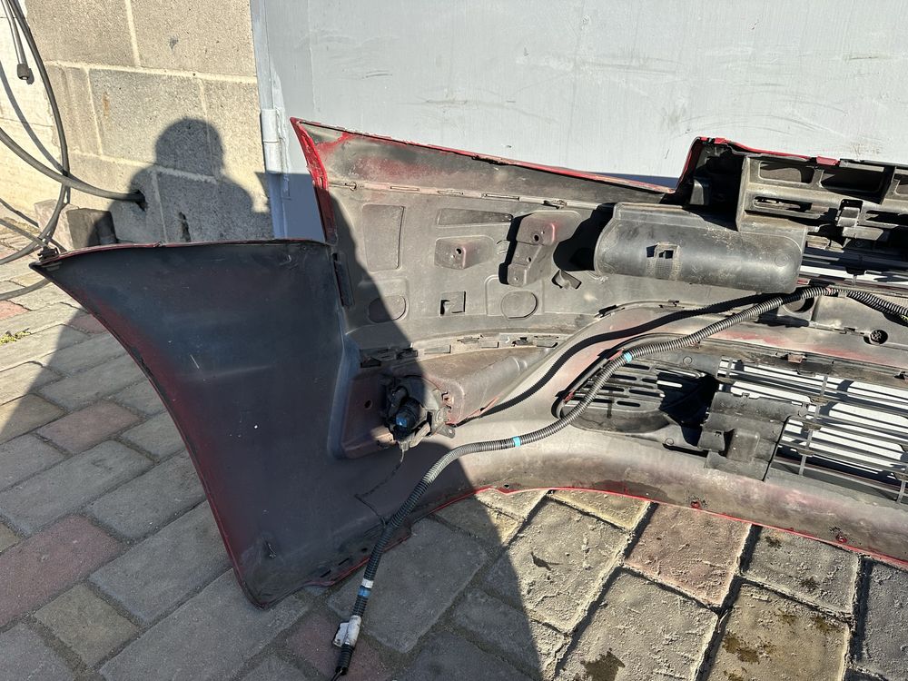 Бампер передний Citroen C4 2006-