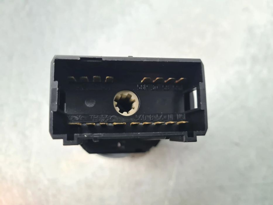 Botão / interruptor de luzes VOLKSWAGEN Polo (6R, 6C)