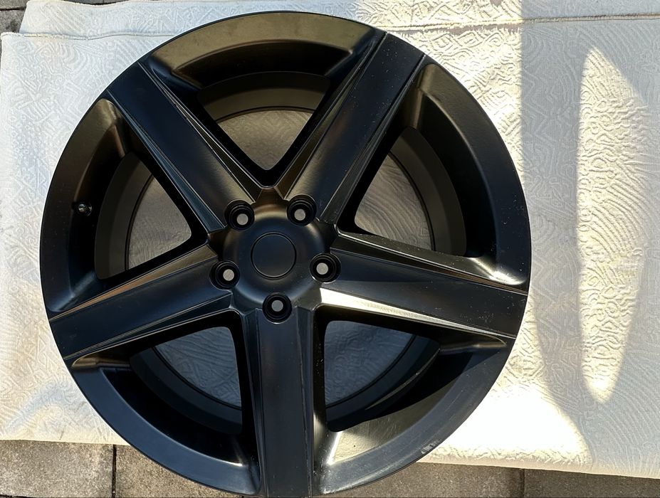 Диски автомобільні 5 шт., нові , розболтування 5 на 127