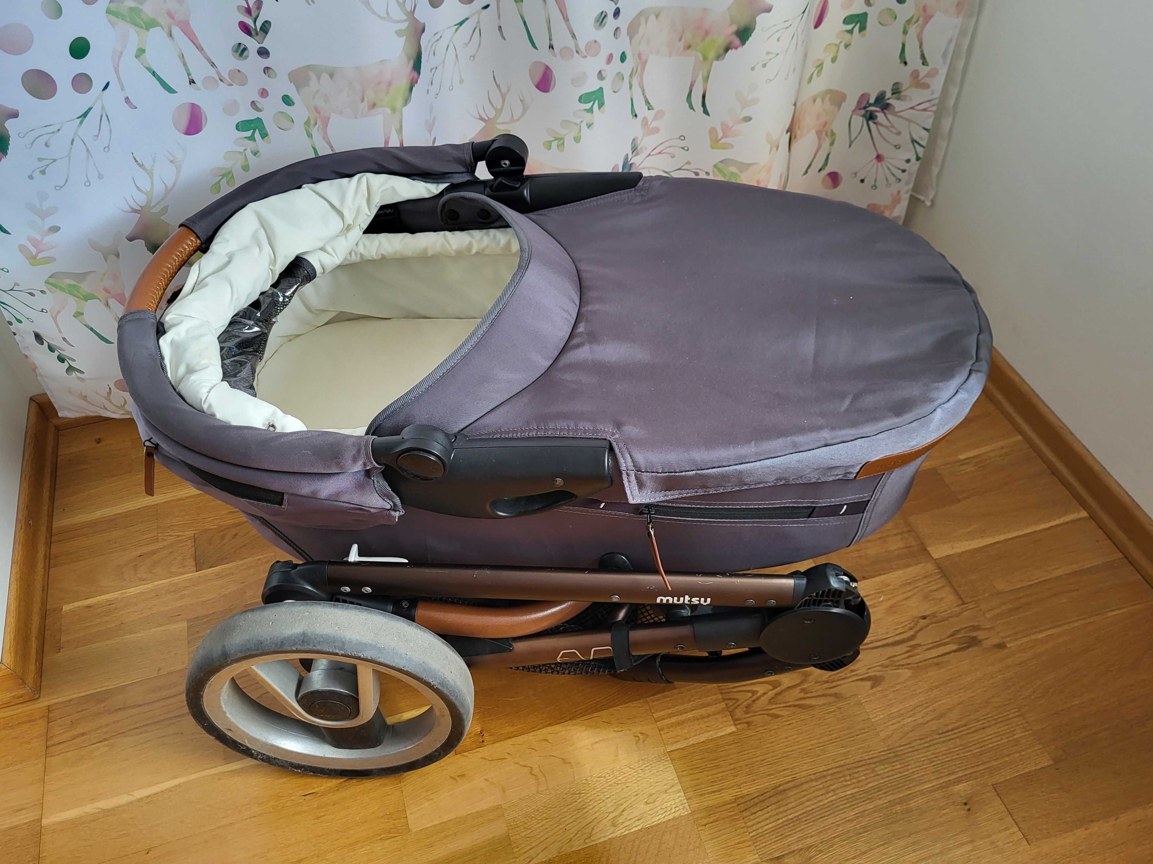 wózek gondola Mutsy EVO + nosidełko/fotelik MAXI-COSI + gratis