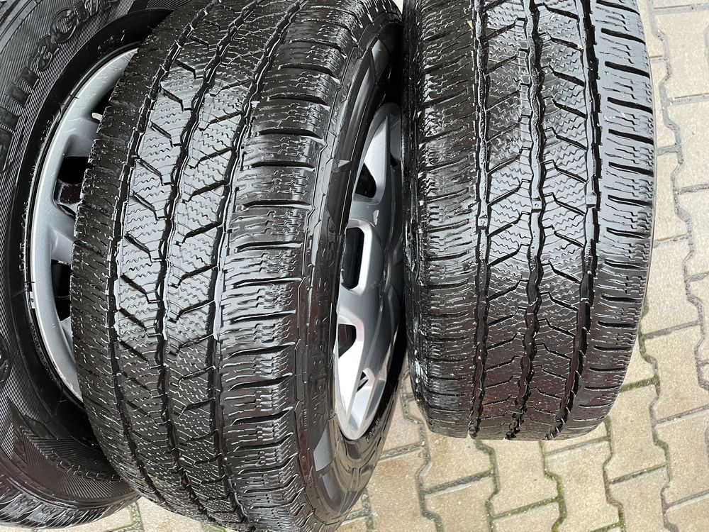 Kola zimowe ford transit custom 15 cali 5x150 et60 opony 215/65/15c