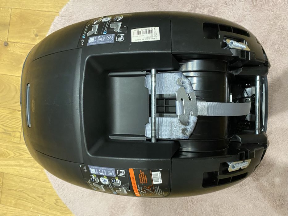 Fotelik Britax Romer Dualfix 3 i-Size Midnight Grey