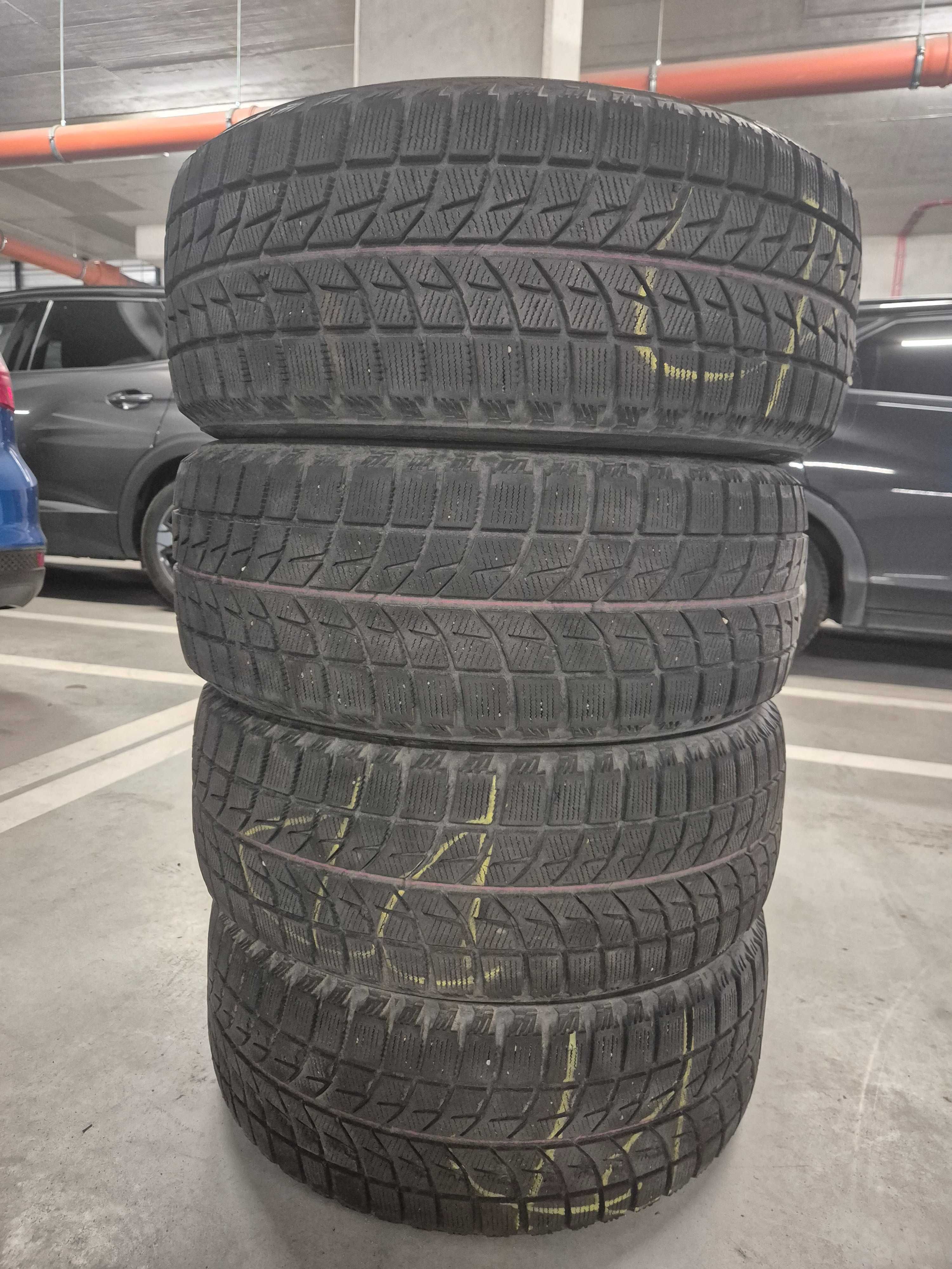 Bridgestone Blizzak WS60 215/55R16 93R – komplet 4 szt.