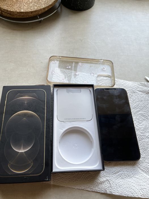 Iphone 12 pro GOLD - idealny