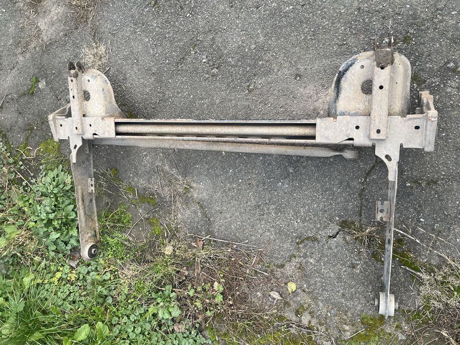 Балка Рено Трафік 2