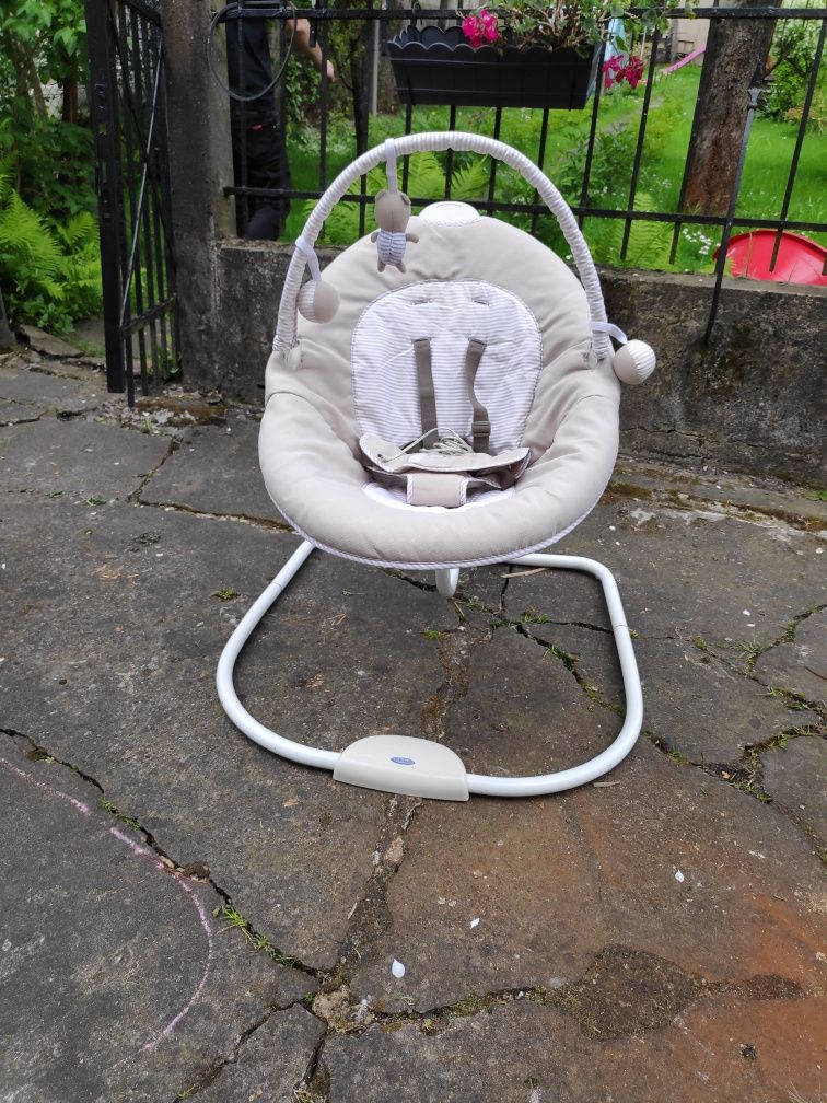 Graco snuggle swing bujak elektryczny