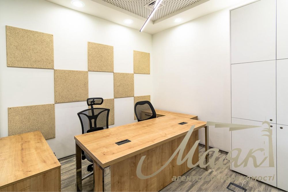 Аренда офиса 213 м² в БЦ IQ / Печерск Айкью Бизнес Центр